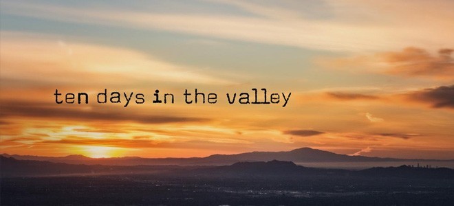 Bannire de la srie Ten Days In The Valley